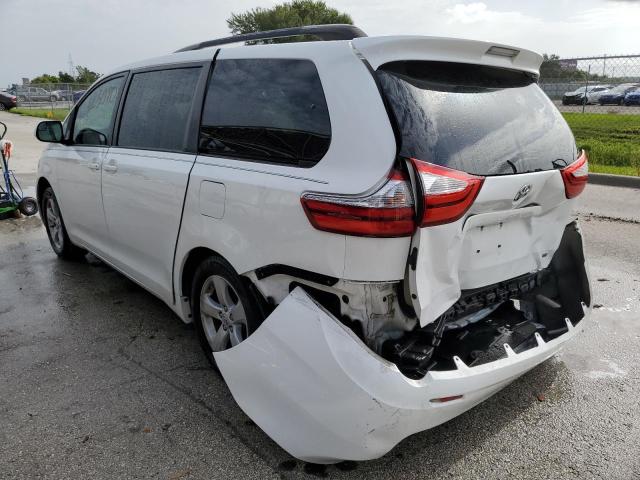 Photo 3 from auction – 2015 TOYOTA SIENNA LE with VIN 5TDKK3DC4FS572896