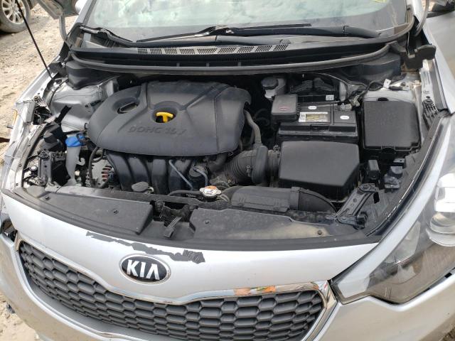 Photo 7 from auction – 2016 KIA FORTE LX with VIN KNAFK4A60G5520031
