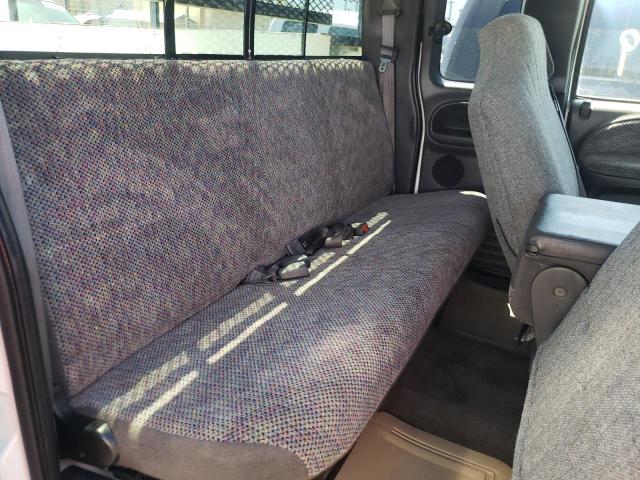 Photo 6 from auction – 1999 DODGE RAM 2500 with VIN 1B7KF2366XJ567658