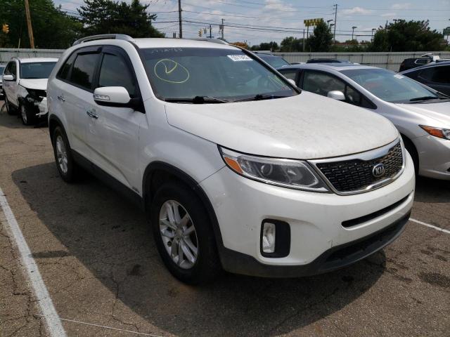 KIA SORENTO LX 2015 with VIN 5XYKTDA77FG618258 - Photo from auction