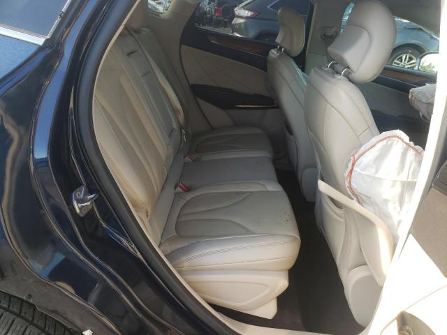 Photo 6 from auction – 2017 LINCOLN MKC SELECT with VIN 5LMCJ2C93HUL08468