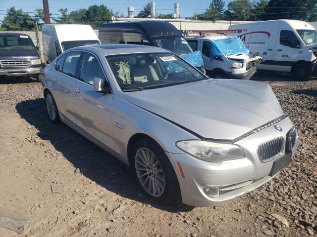 BMW 535 XI 2013 with VIN WBAFU7C51DDU77613 - Photo from auction