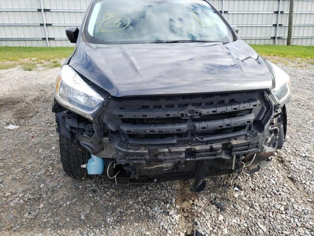 Zdjęcie 9 z aukcji – 2017 FORD ESCAPE SE z VIN 1FMCU0GD2HUD57965