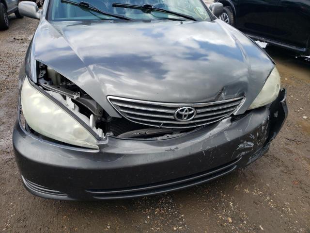 Photo 9 from auction – 2005 TOYOTA CAMRY with VIN 4T1BE32K65U500850