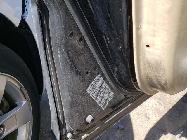 Photo 10 from auction – 2001 LEXUS RX 300 with VIN JTJHF10U810212704