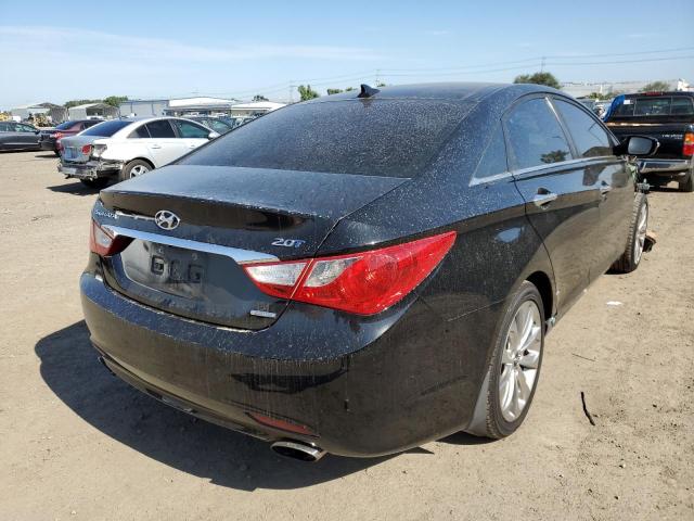Photo 4 from auction – 2013 HYUNDAI SONATA SE with VIN 5NPEC4ABXDH567975
