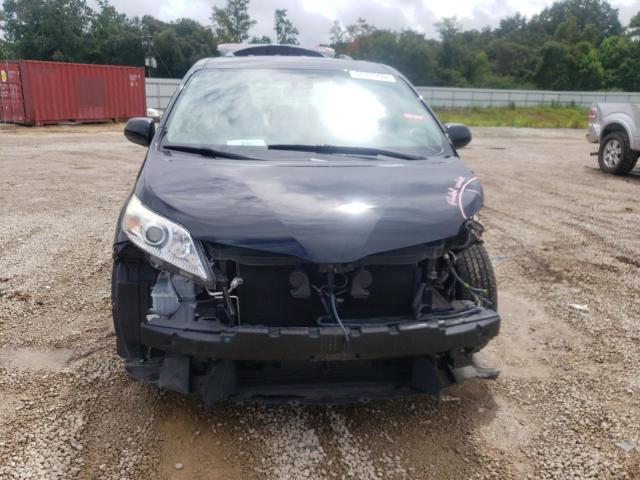 Photo 9 from auction – 2018 TOYOTA SIENNA XLE with VIN 5TDYZ3DC9JS917063
