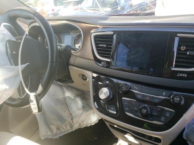Photo 9 from auction – 2017 CHRYSLER PACIFICA T with VIN 2C4RC1BG8HR660660