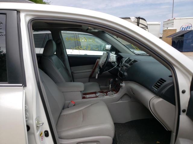 Photo 5 from auction – 2013 TOYOTA HIGHLANDER with VIN 5TDDK3EH0DS241376