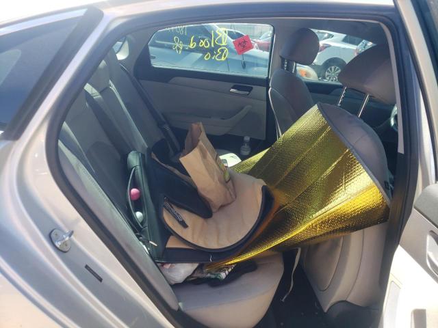 Photo 6 from auction – 2018 HYUNDAI SONATA SE with VIN 5NPE24AF0JH686359