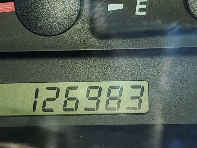 Photo 8 from auction – 2004 TOYOTA CAMRY LE with VIN 4T1BF30K64U587616