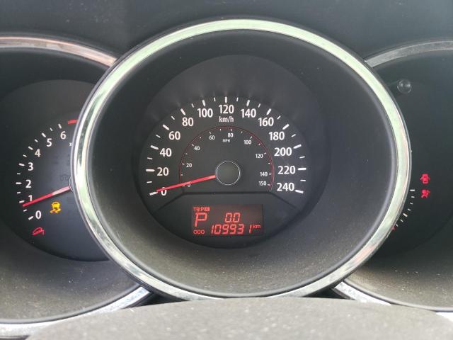 Photo 8 from auction – 2011 KIA SORENTO EX with VIN 5XYKUCA13BG185633