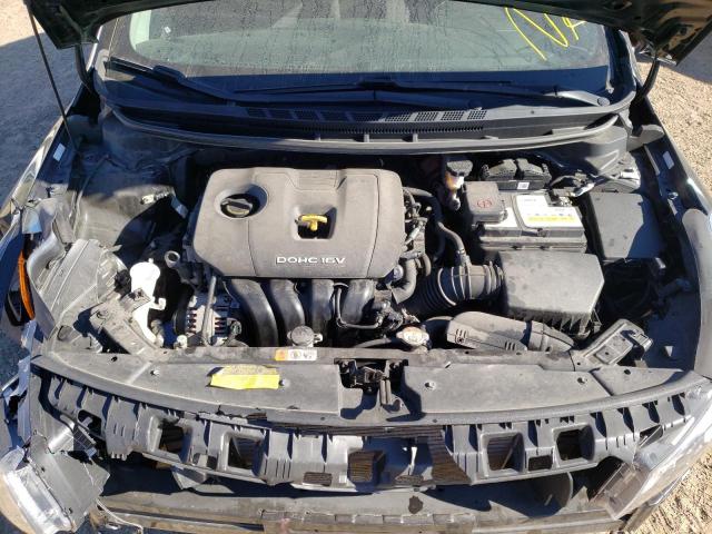 Photo 7 from auction – 2018 KIA FORTE LX with VIN 3KPFL4A7XJE260905