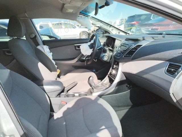 Photo 5 from auction – 2016 HYUNDAI ELANTRA SE with VIN 5NPDH4AE1GH700828