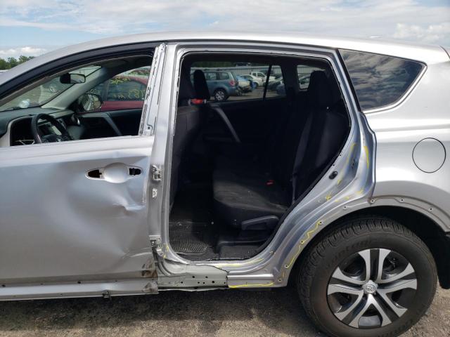 Photo 9 from auction – 2018 TOYOTA RAV4 LE with VIN 2T3BFREV6JW697705