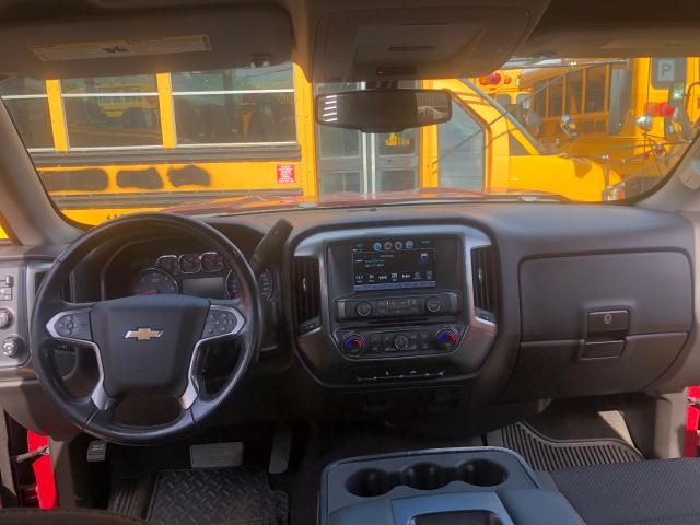 Photo 9 from auction – 2018 CHEVROLET SILVERADO with VIN 2GCVKREC4J1105539
