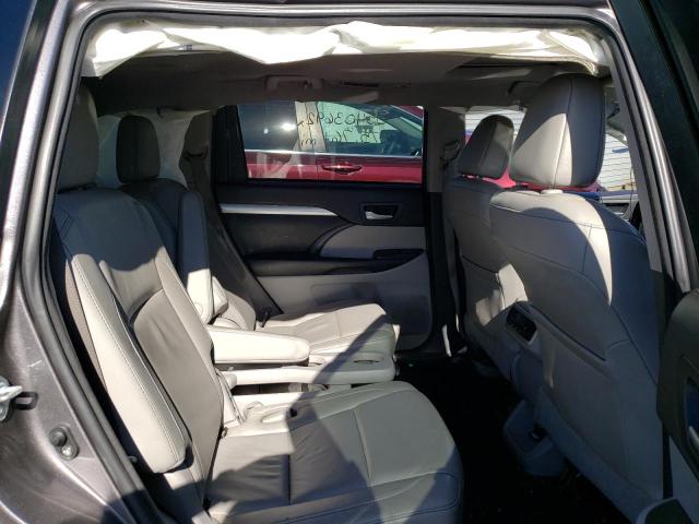Photo 6 from auction – 2017 TOYOTA HIGHLANDER with VIN 5TDJZRFH3HS418556