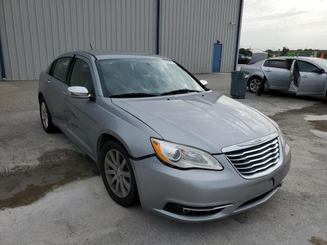 CHRYSLER 200 LIMITE 2013 with VIN 1C3CCBCG3DN579216 - Photo from auction