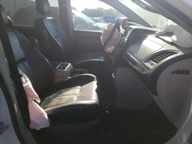 Photo 5 from auction – 2012 CHRYSLER TOWN & COU with VIN 2C4RC1CG0CR250104