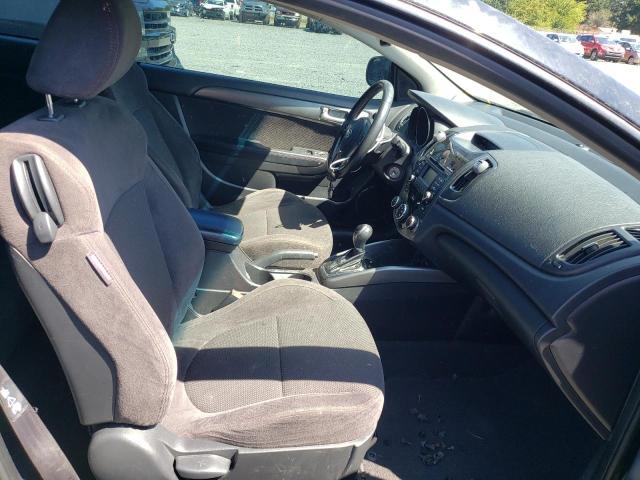 Photo 5 from auction – 2011 KIA FORTE SX with VIN KNAFW6A35B5424460