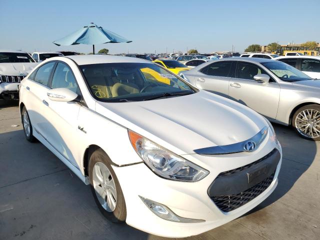 HYUNDAI SONATA HYB 2015 with VIN KMHEC4A42FA137414 - Photo from auction