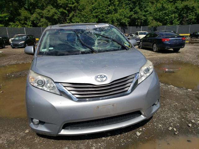 Photo 9 from auction – 2014 TOYOTA SIENNA XLE with VIN 5TDYK3DC5ES467597