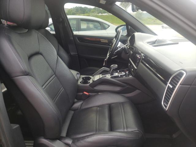 Photo 5 from auction – 2019 PORSCHE CAYENNE with VIN WP1AA2AY6KDA02802