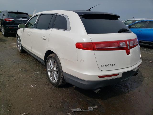 Photo 3 from auction – 2011 LINCOLN MKT with VIN 2LMHJ5AT1BBJ50741