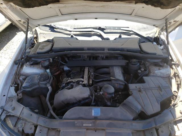 Photo 7 from auction – 2006 BMW 330 I with VIN WBAVB33536KS37911
