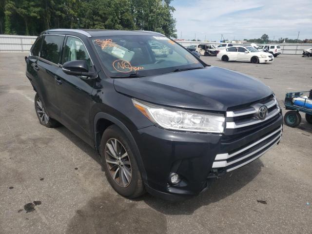 TOYOTA HIGHLANDER 2017 with VIN 5TDJZRFH6HS452281 - Photo from auction