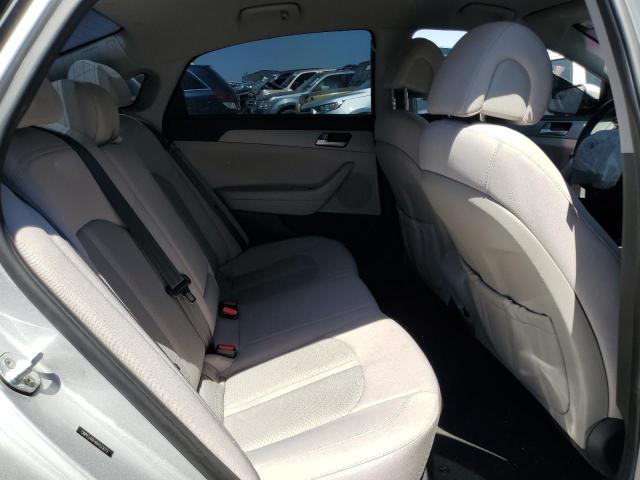 Photo 6 from auction – 2017 HYUNDAI SONATA SE with VIN 5NPE24AF4HH533073