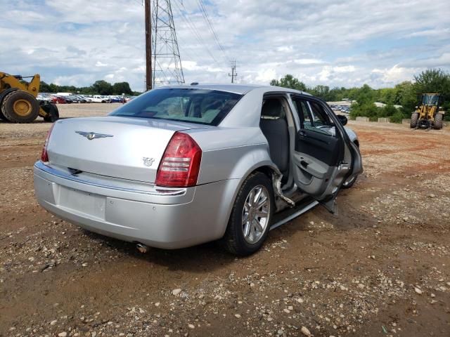 Фото 4 с аукциона – 2006 CHRYSLER 300C с VIN 2C3LA63H76H314008