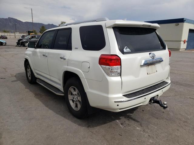 Photo 3 from auction – 2011 TOYOTA 4RUNNER SR with VIN JTEZU5JR6B5032037