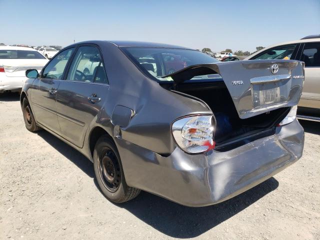 Photo 3 from auction – 2004 TOYOTA CAMRY LE with VIN 4T1BE32K64U864247