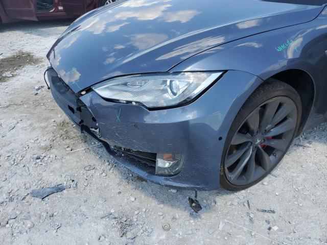 Photo 9 from auction – 2014 TESLA MODEL S with VIN 5YJSA1H22EFP62692