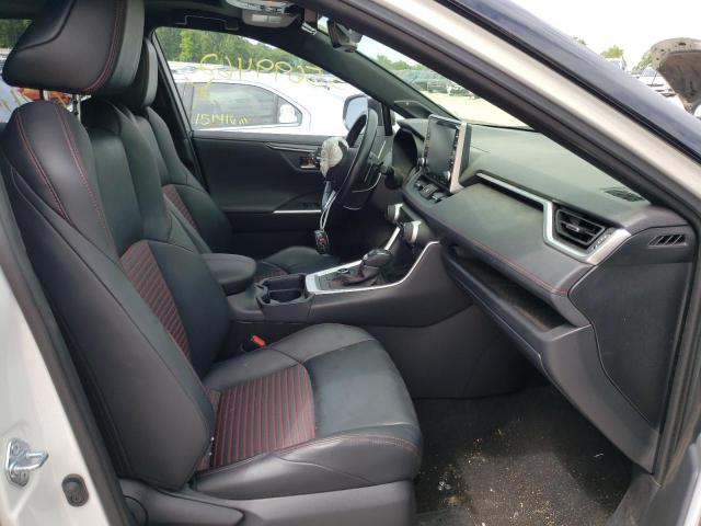 Photo 5 from auction – 2021 TOYOTA RAV4 PRIME with VIN JTMEB3FV3MD011142