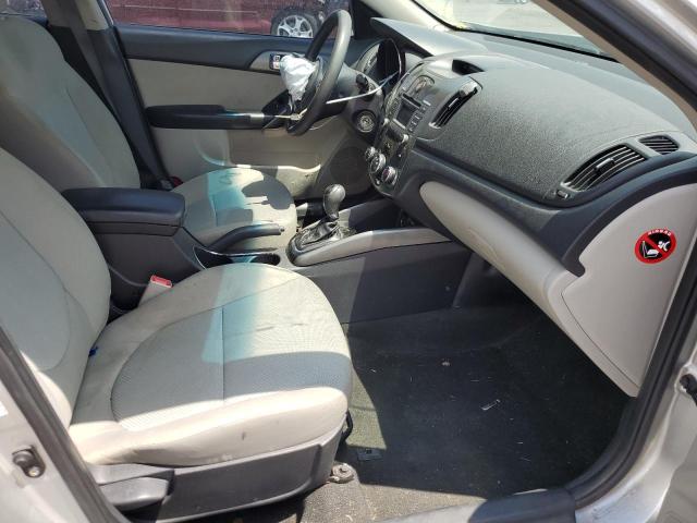 Photo 5 from auction – 2013 KIA FORTE EX with VIN KNAFU4A22D5705748