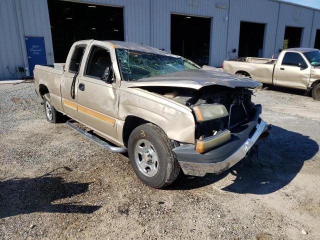 CHEVROLET SILVERADO 2004 with VIN 2GCEC19VX41233623 - Photo from auction