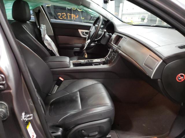 Photo 5 from auction – 2014 JAGUAR XF with VIN SAJWJ0EF2E8U19112