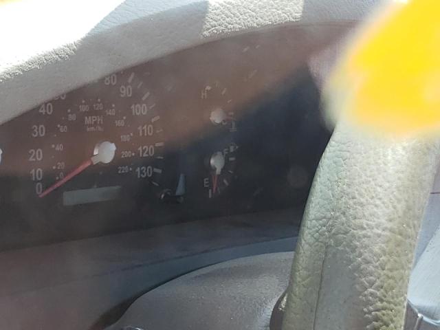 Photo 8 from auction – 2005 KIA SORENTO EX with VIN KNDJD733455408504
