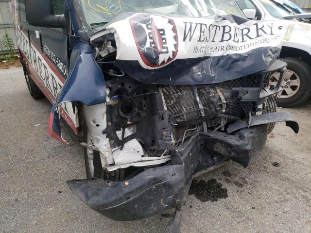 Photo 9 from auction – 2017 CHEVROLET EXPRESS G2 with VIN 1GCWGAFF0H1173398