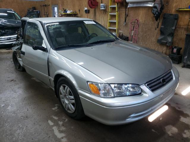 TOYOTA CAMRY LE 2001 with VIN 4T1BF22K51U116530 - Photo from auction