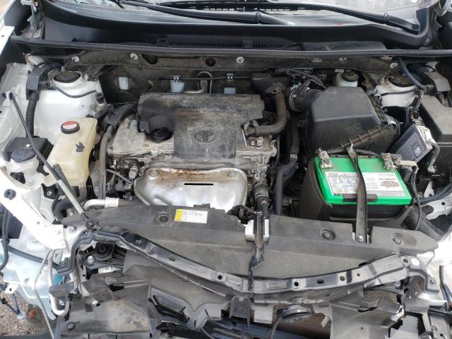 Photo 7 from auction – 2015 TOYOTA RAV4 LE with VIN JTMZFREV7FD063161