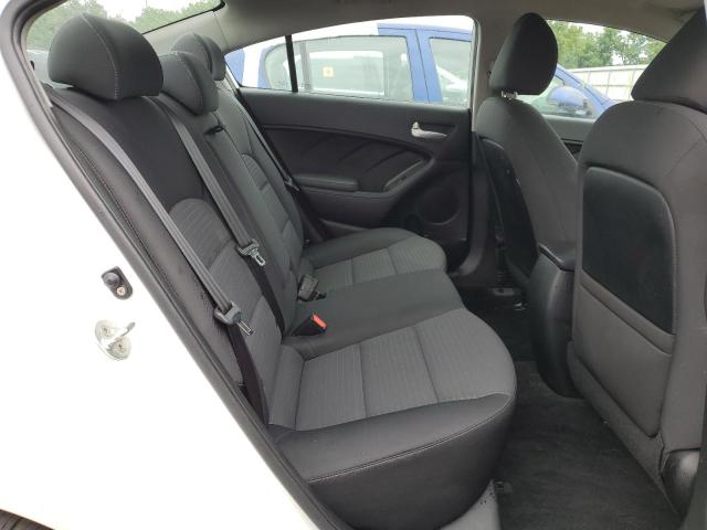 Photo 6 from auction – 2018 KIA FORTE LX with VIN 3KPFL4A76JE211491