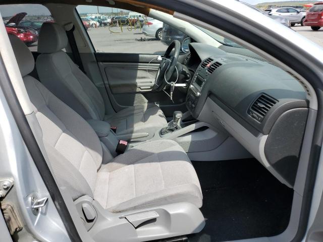 Photo 5 from auction – 2007 VOLKSWAGEN RABBIT with VIN WVWDR71K77W090299