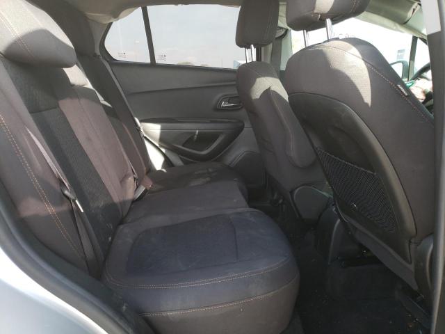 Photo 6 from auction – 2017 CHEVROLET TRAX LS with VIN KL7CJNSB5HB241913