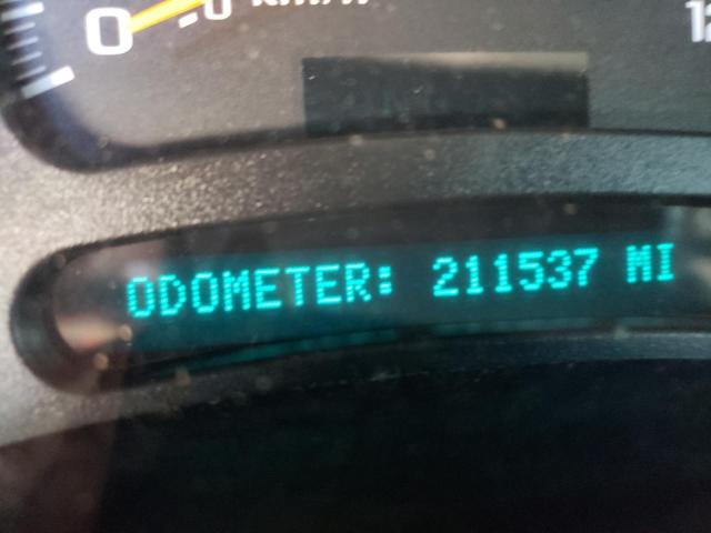 Photo 8 from auction – 2004 CHEVROLET SILVERADO with VIN 2GCEC19T841241170