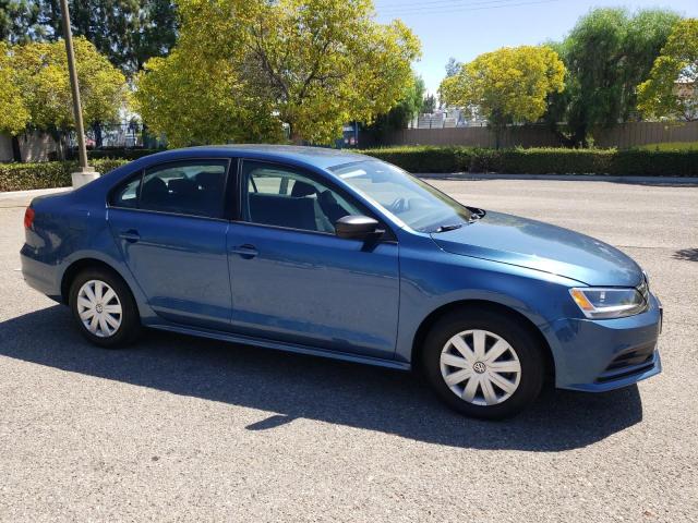 VOLKSWAGEN JETTA BASE 2015 with VIN 3VW1K7AJ7FM255939 - Photo from auction