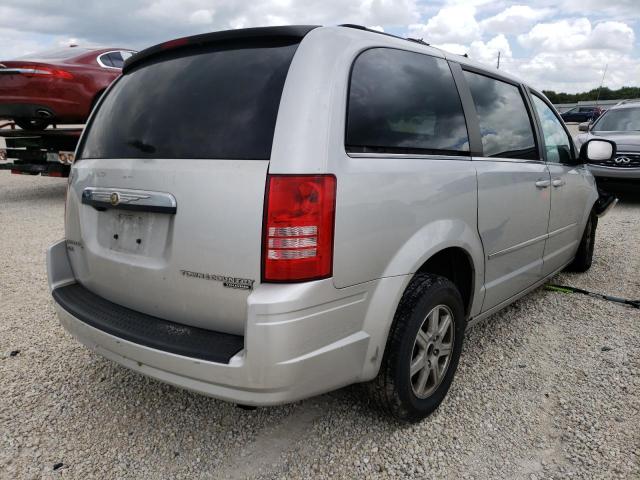 Photo 4 from auction – 2010 CHRYSLER TOWN & COU with VIN 2A4RR5DXXAR142357