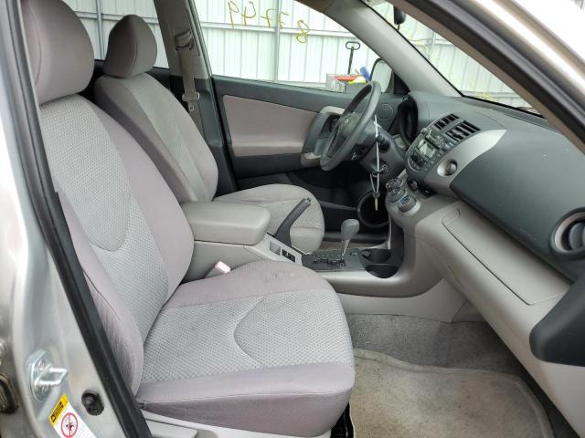 Photo 5 from auction – 2006 TOYOTA RAV4 with VIN JTMBD33V365037724